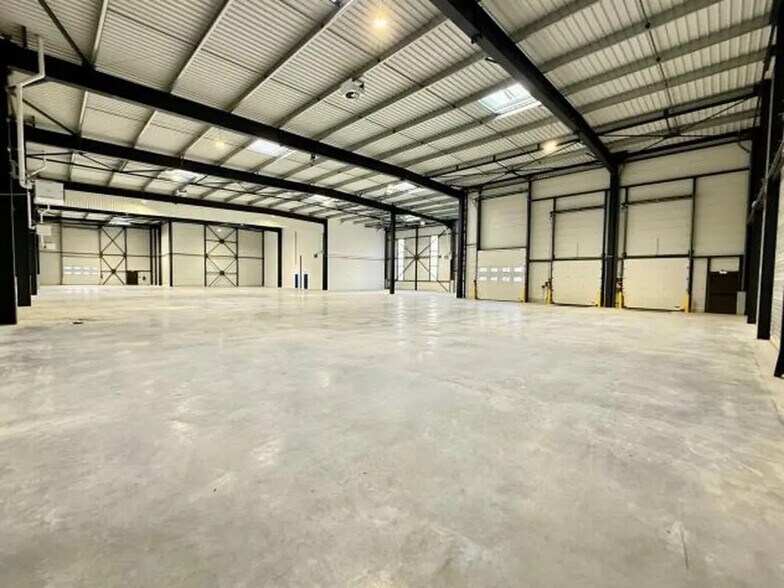 7 Avenue Georges Politzer, Trappes à louer - Photo du bâtiment - Image 2 de 8