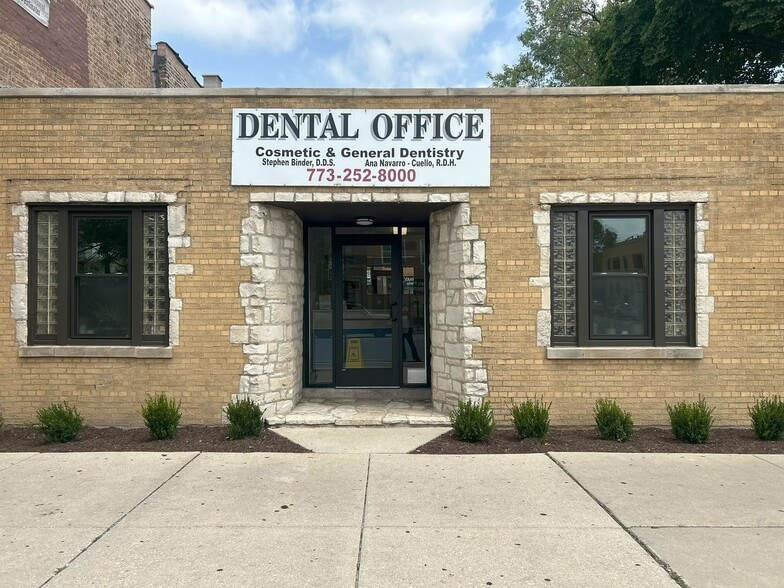 3900 W Fullerton Ave, Chicago, IL for sale - Primary Photo - Image 1 of 1