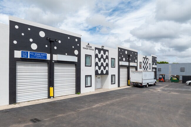 More details for 13420-13432 NW 38th Ct, Opa Locka, FL - Industrial for Lease