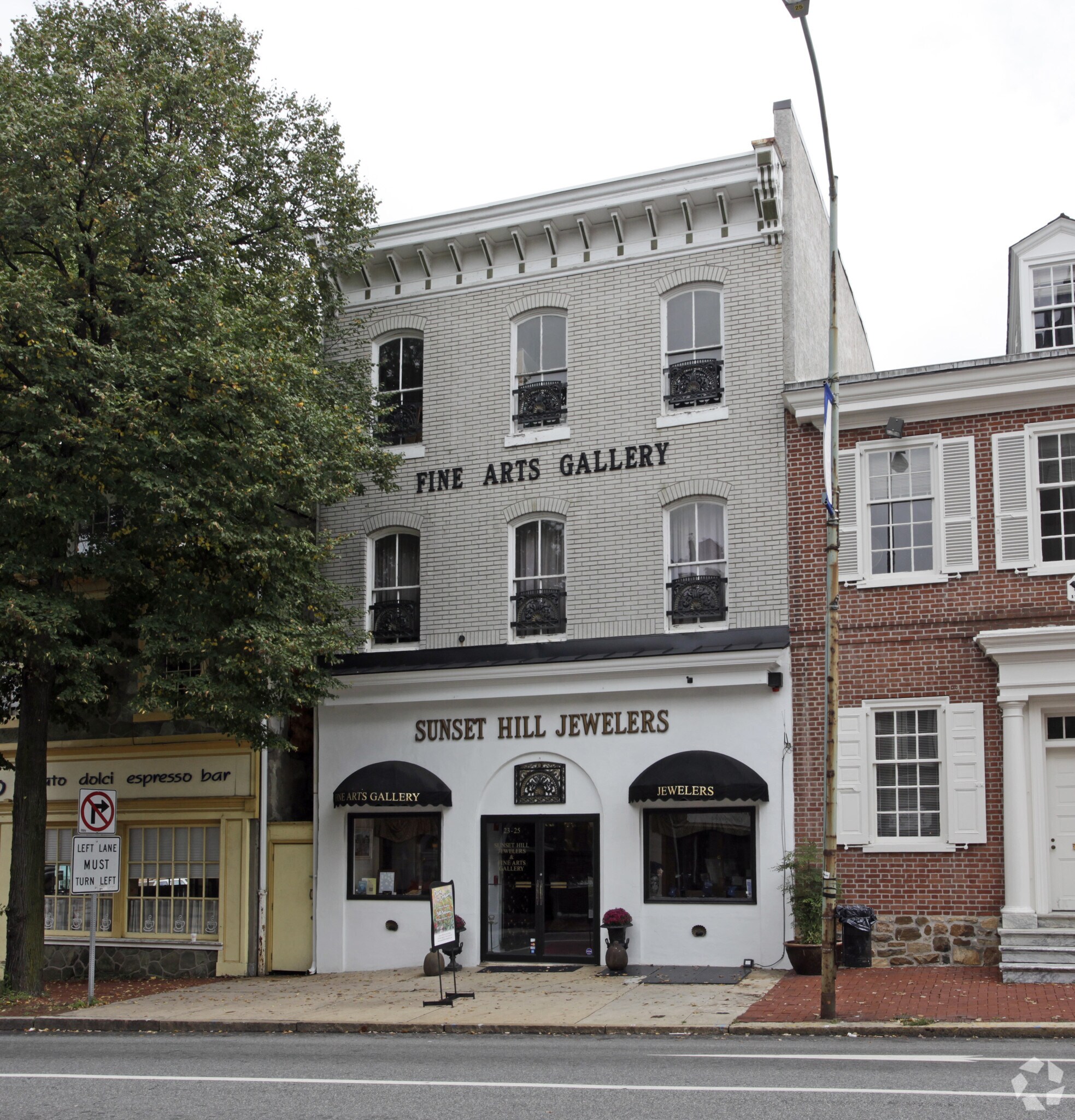 23-25 N High St, West Chester, PA for sale Primary Photo- Image 1 of 15