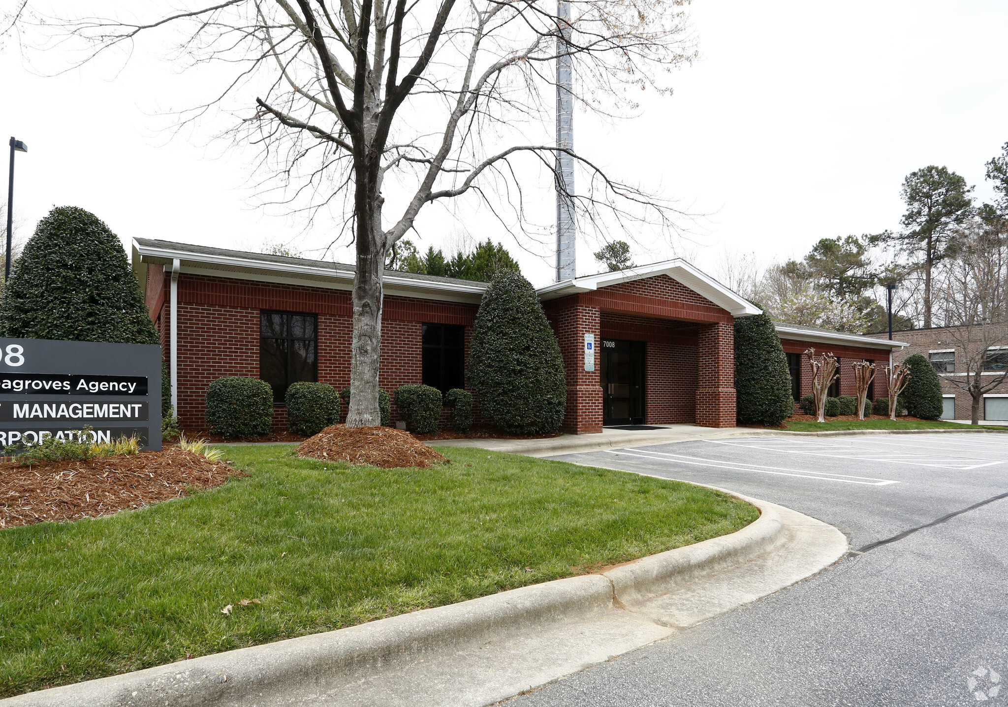 7008 Harps Mill Rd, Raleigh, NC à vendre Photo principale- Image 1 de 1