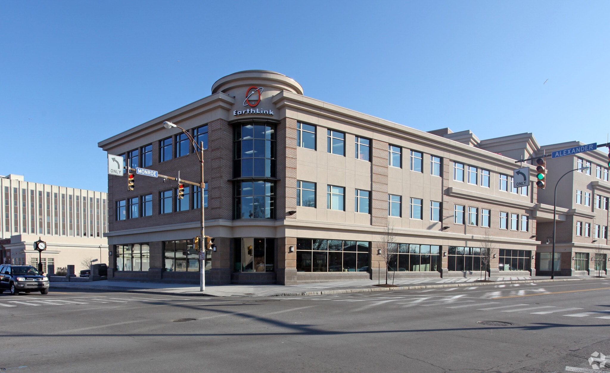 330-350 Monroe Ave, Rochester, NY for lease Primary Photo- Image 1 of 9