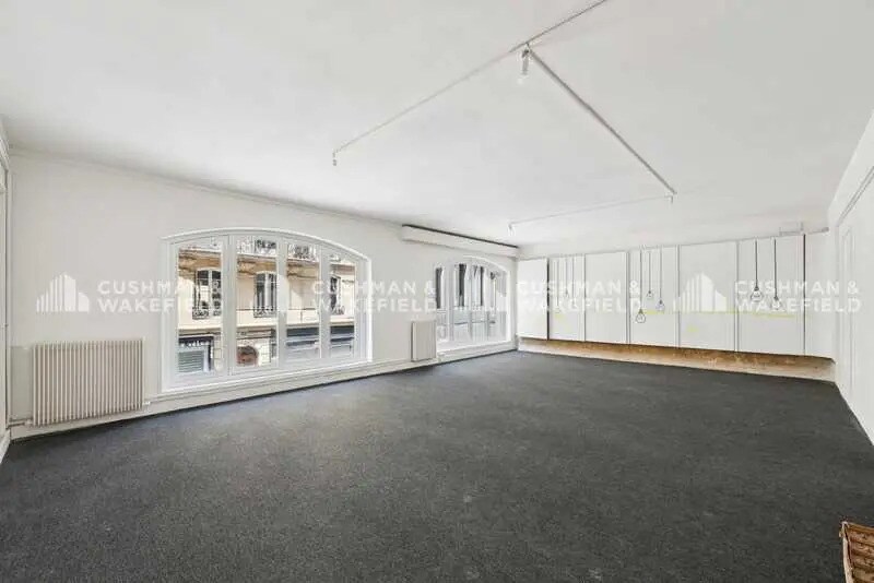 13 Rue Sainte-Cécile, Paris for lease - Interior Photo - Image 2 of 15