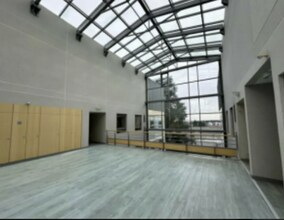 Bureau dans Limonest à louer Photo intérieure- Image 1 de 2