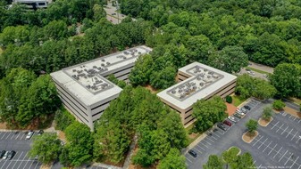 5171 Glenwood Ave, Raleigh NC - Services immobiliers commerciaux