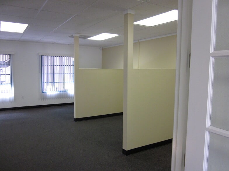 12598 Central Ave, Chino, CA for lease - Interior Photo - Image 2 of 23