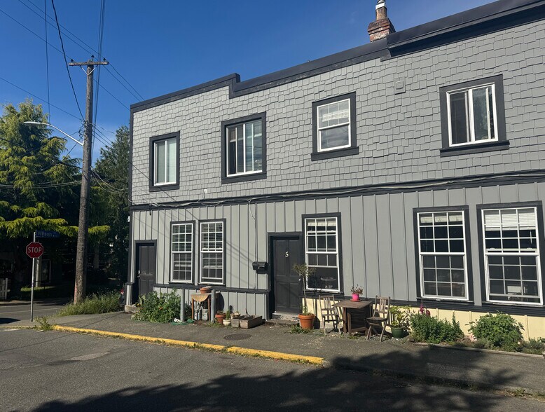 604 Wilson St, Victoria, BC à vendre - Photo du bâtiment - Image 3 de 5