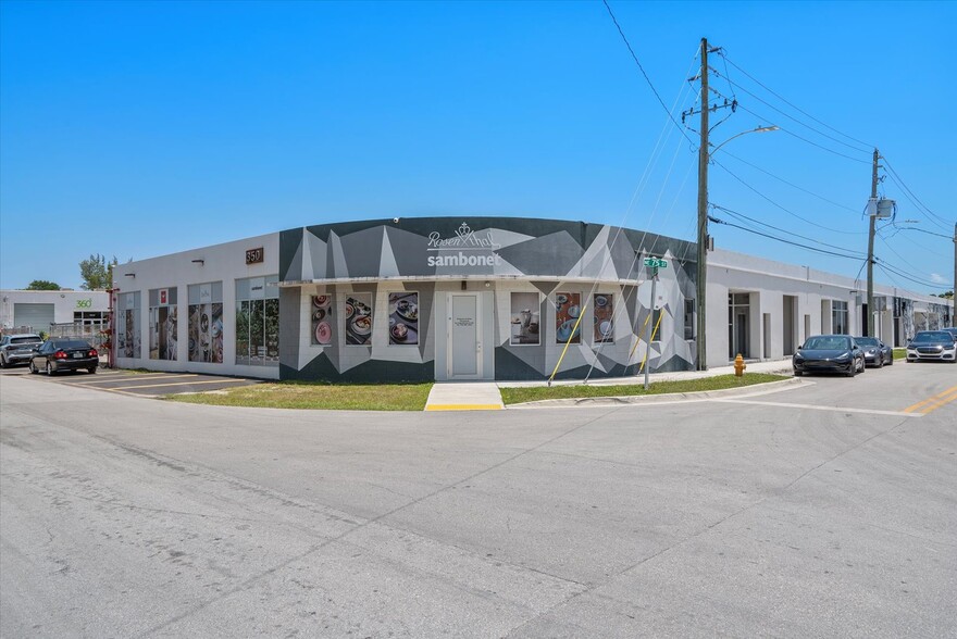 350-370 NE 75th St, Miami, FL for lease - Building Photo - Image 1 of 27