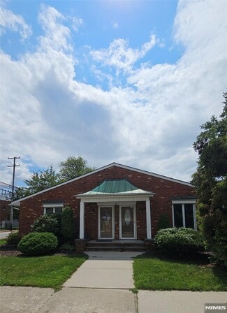 More details for 50 Moonachie Rd, Moonachie, NJ - Office for Sale