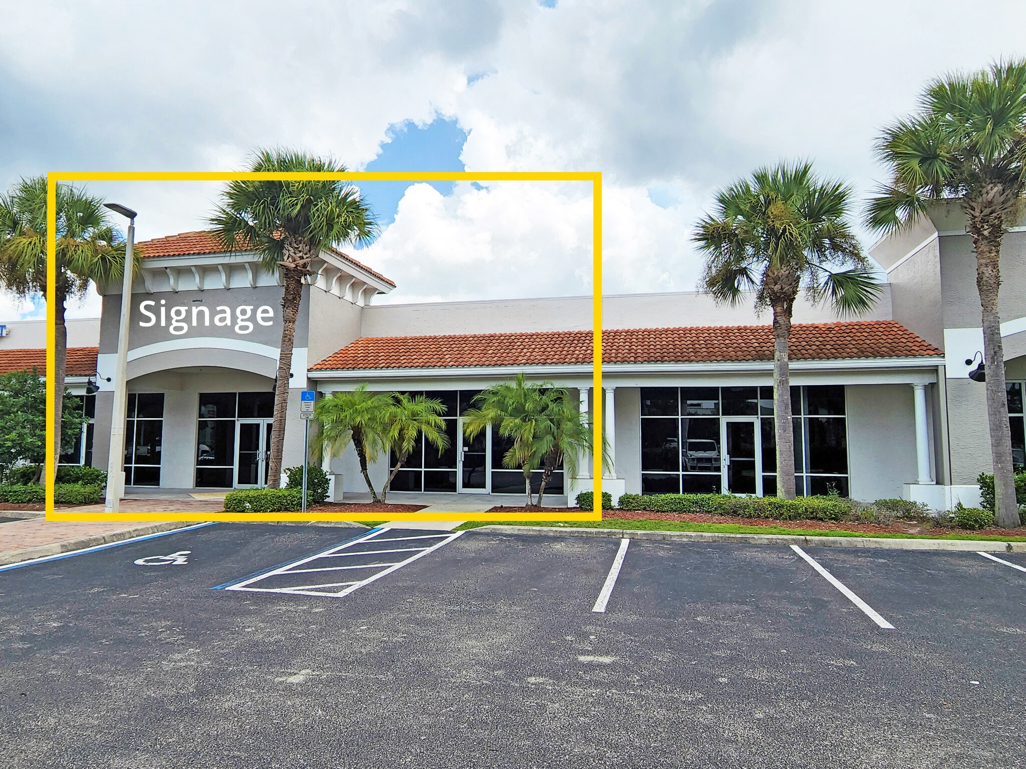 28811 S Tamiami Trl, Bonita Springs, FL for lease Primary Photo- Image 1 of 11