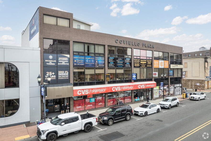 5300-5306 Bergenline Ave, West New York, NJ for sale - Building Photo - Image 2 of 5