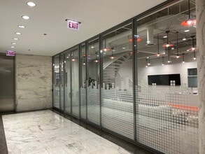 33 W Monroe St, Chicago, IL for lease Interior Photo- Image 1 of 2
