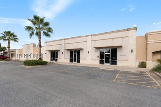 1259 N Stuart Place Rd, Harlingen, TX for lease Interior Photo- Image 1 of 36