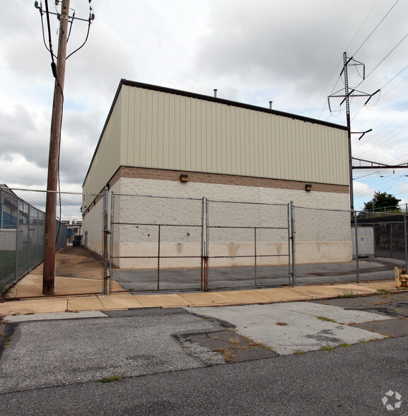 820 N Buttonwood St, Wilmington, DE for sale - Building Photo - Image 2 of 3