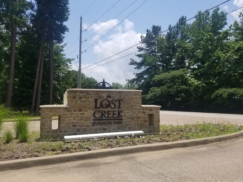 4001 Technology Ctr, Longview, TX à louer - Photo du bâtiment - Image 3 de 13