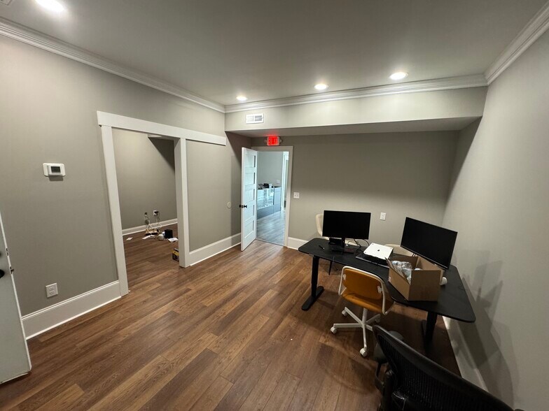 2589 E Phillips Rd, Greer, SC à louer - Photo intérieure - Image 2 de 4