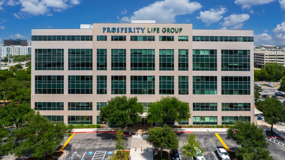 10801 N MoPac Expy, Austin, TX for lease - Building Photo - Image 2 of 8