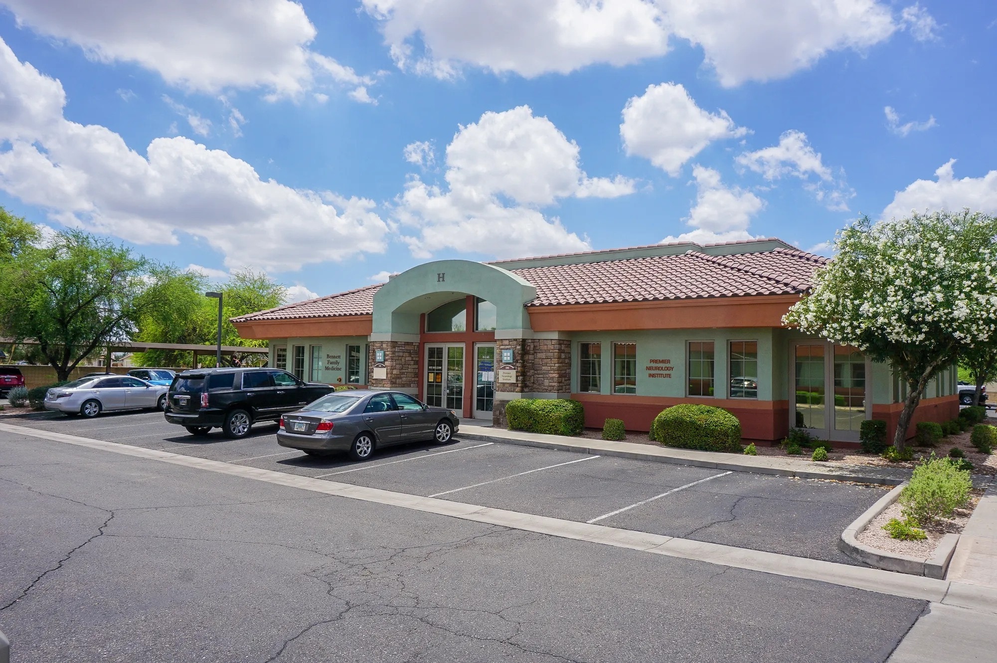 18275 N 59th Ave, Glendale, AZ for lease Building Photo- Image 1 of 6