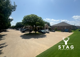 2301 Olympia Dr, Flower Mound, TX for lease Building Photo- Image 2 of 4