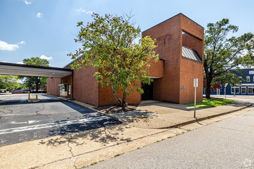 101 E City Point Rd, Hopewell, VA à vendre - Photo du bâtiment - Image 3 de 20
