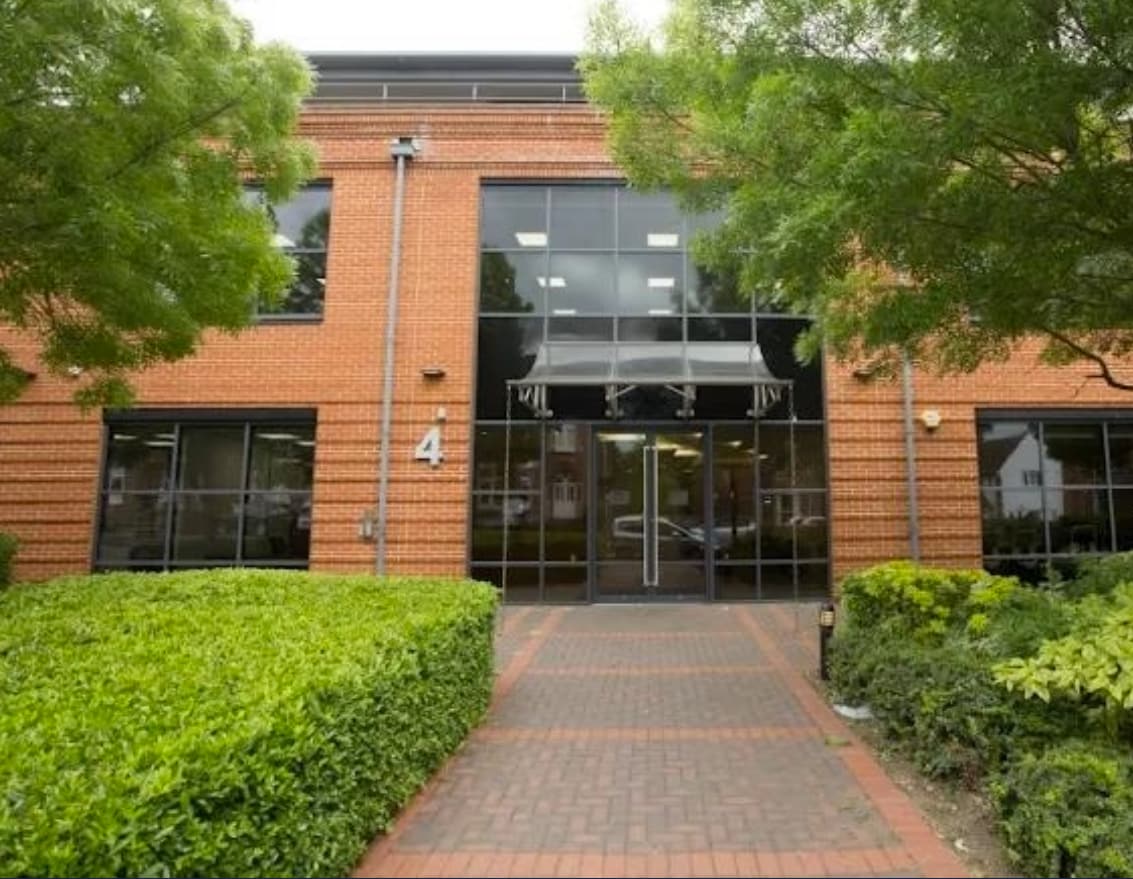 4 Beaconsfield Rd, St Albans à louer Photo du bâtiment- Image 1 de 6