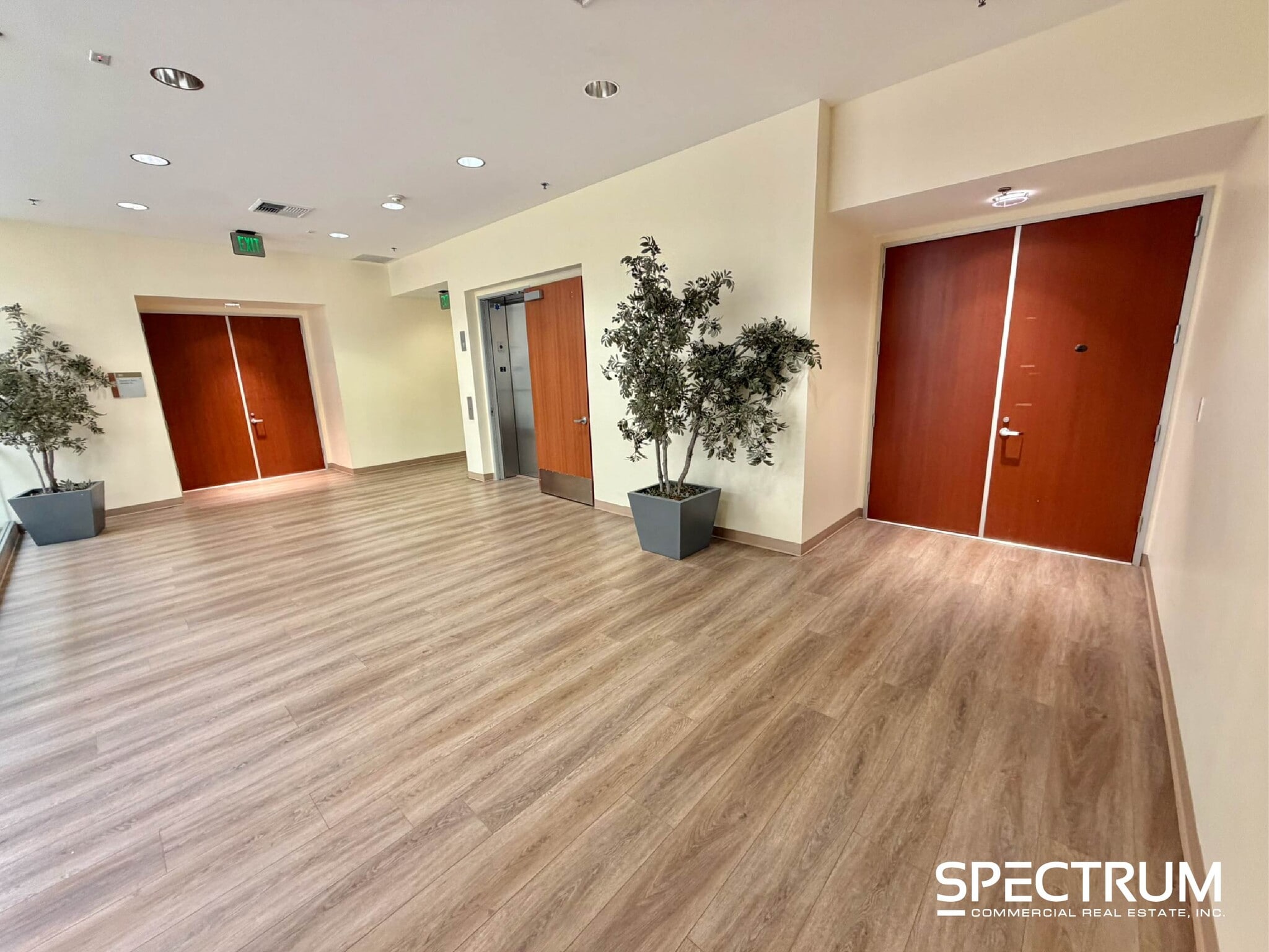 26415 Carl Boyer Dr, Santa Clarita, CA à louer Photo intérieure- Image 1 de 17