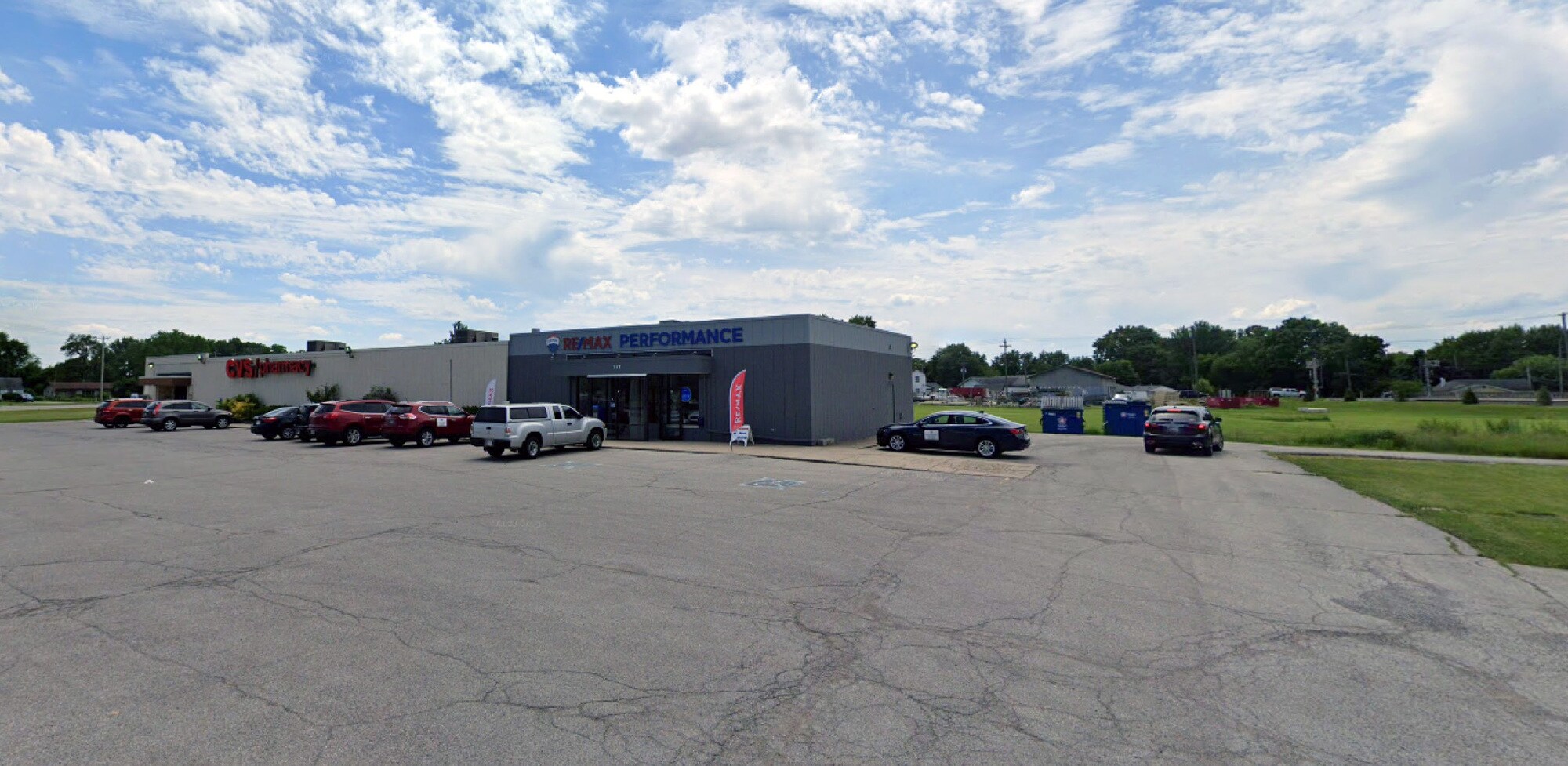 715 E Broadway St, Fortville, IN à louer Photo principale- Image 1 de 7