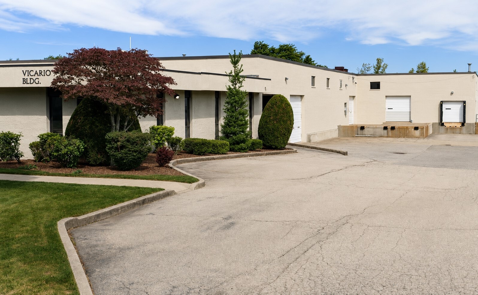 31 Western Industrial Dr, Cranston, RI for lease Building Photo- Image 1 of 6