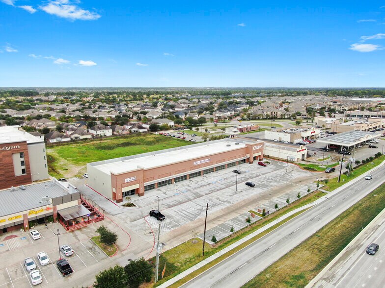 27118 Highway 290, Cypress, TX à louer - Photo du bâtiment - Image 2 de 4