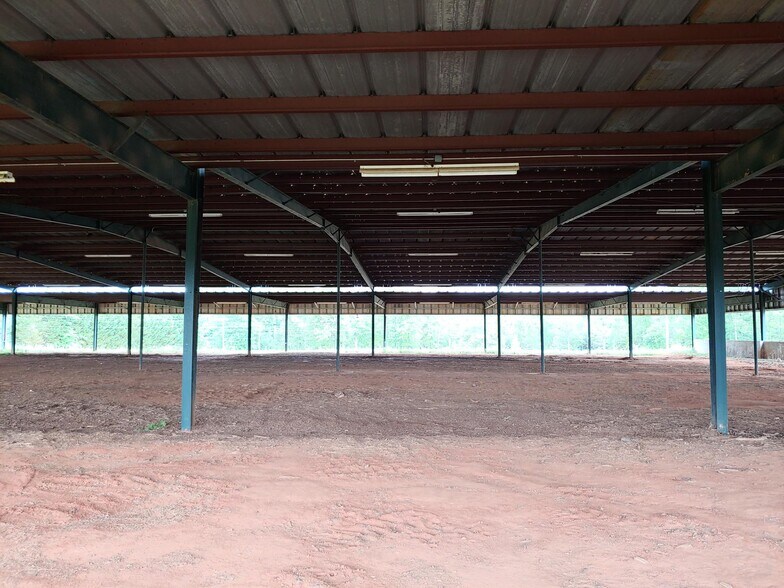 186 Woodville Rd, Pelzer, SC for lease - Interior Photo - Image 2 of 5