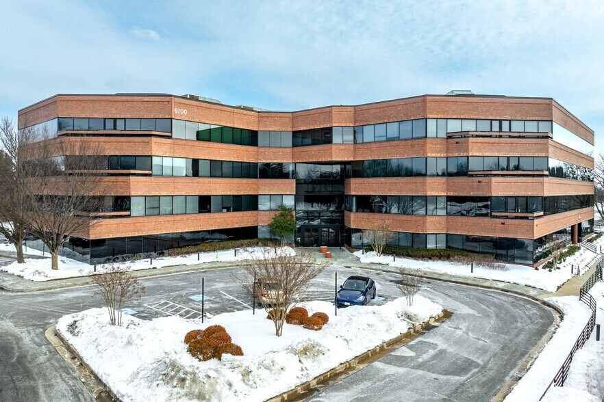6700 Alexander Bell Dr, Columbia, MD à louer - Photo du bâtiment - Image 2 de 4