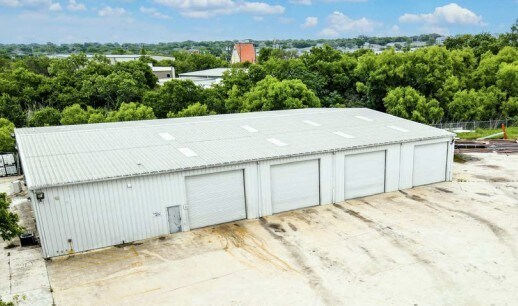 11618 Nacogdoches Rd portefeuille de 4 propriétés à vendre sur LoopNet.ca - Photo principale - Image 1 de 4