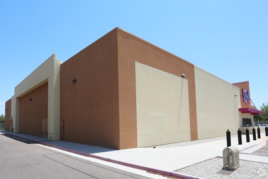 2009 N Stapley Dr, Mesa, AZ à vendre - Photo du bâtiment - Image 3 de 3