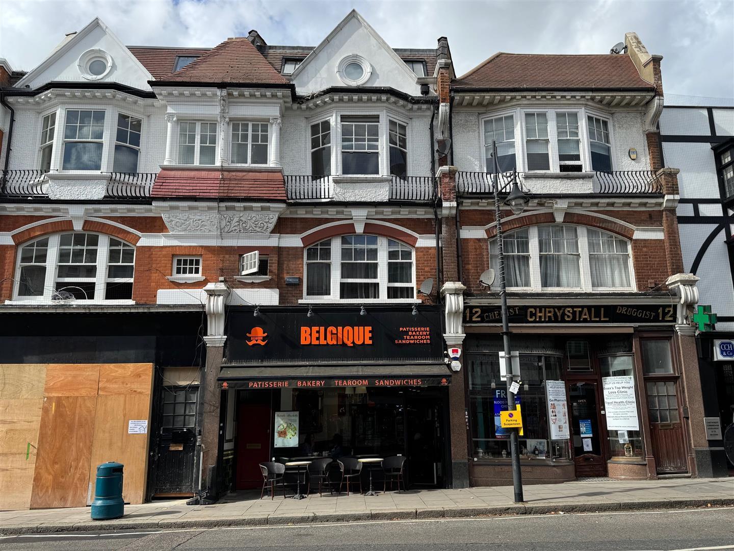 11 The Broadway, Woodford Green à vendre Photo principale- Image 1 de 12