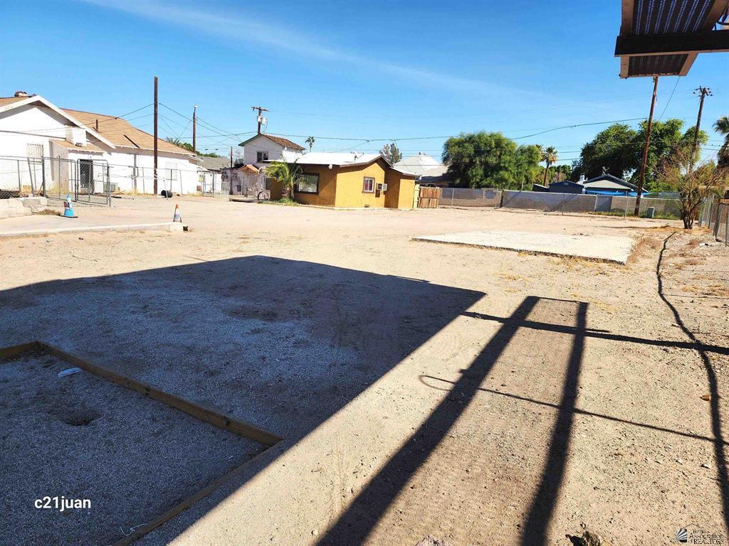 637 4th Ave, Yuma, AZ for sale Building Photo- Image 1 of 23