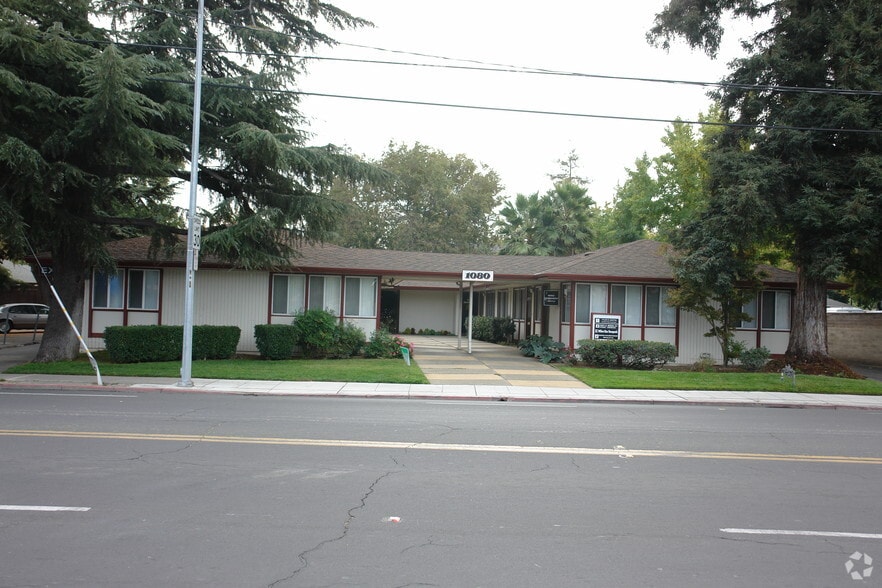 1080 Minnesota Ave, San Jose, CA à louer - Photo du bâtiment - Image 2 de 9