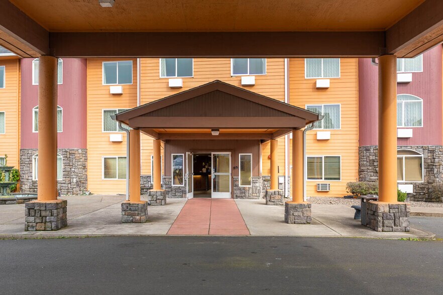 550 SE Highway 101, Lincoln City, OR à vendre - Photo du bâtiment - Image 3 de 40