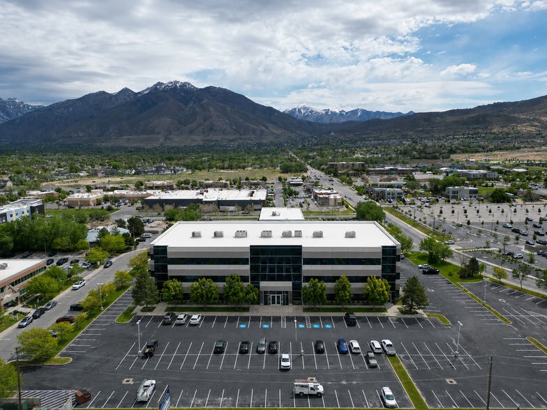 66 E Wadsworth Park Dr, Draper, UT for lease - Aerial - Image 3 of 11