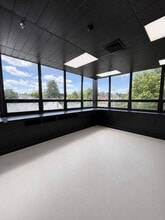 745 Joyce Kilmer Ave, New Brunswick, NJ for lease Interior Photo- Image 1 of 5