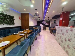 Retail in Barcelona, Barcelona for lease Interior Photo- Image 1 of 9