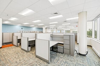 7100 Rue Jean-Talon E, Montréal, QC for lease Interior Photo- Image 2 of 6