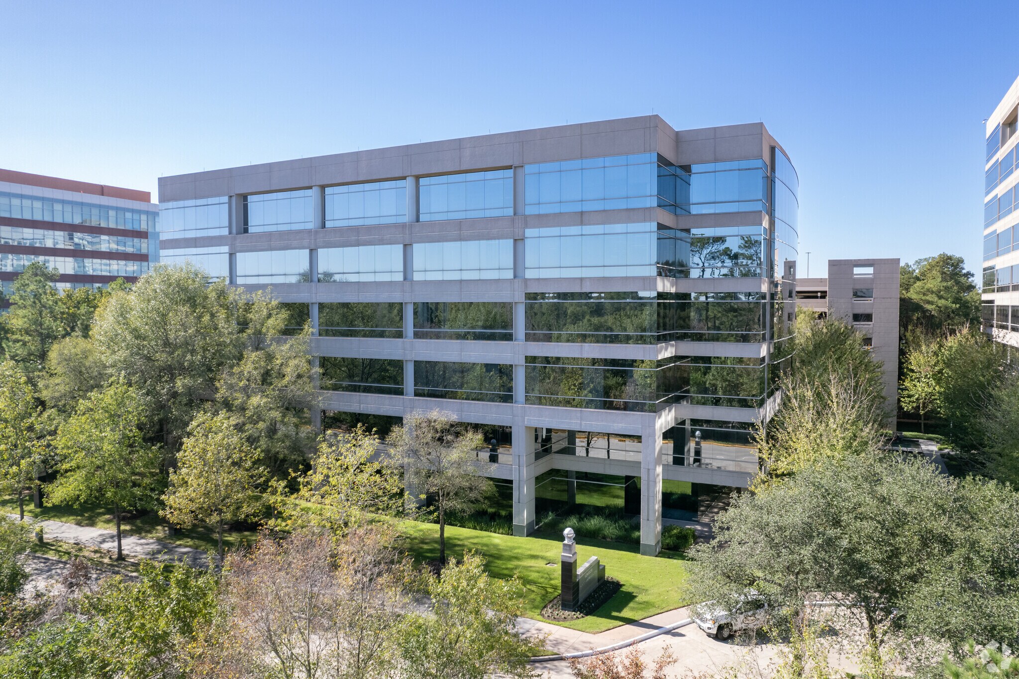10001 Woodloch Forest Dr, The Woodlands, TX for lease Building Photo- Image 1 of 6