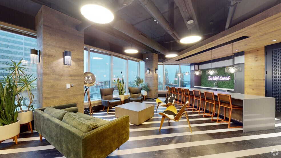 10 W Broad St, Columbus, OH à louer - Numérisation 3D de Matterport - Image 2 de 17