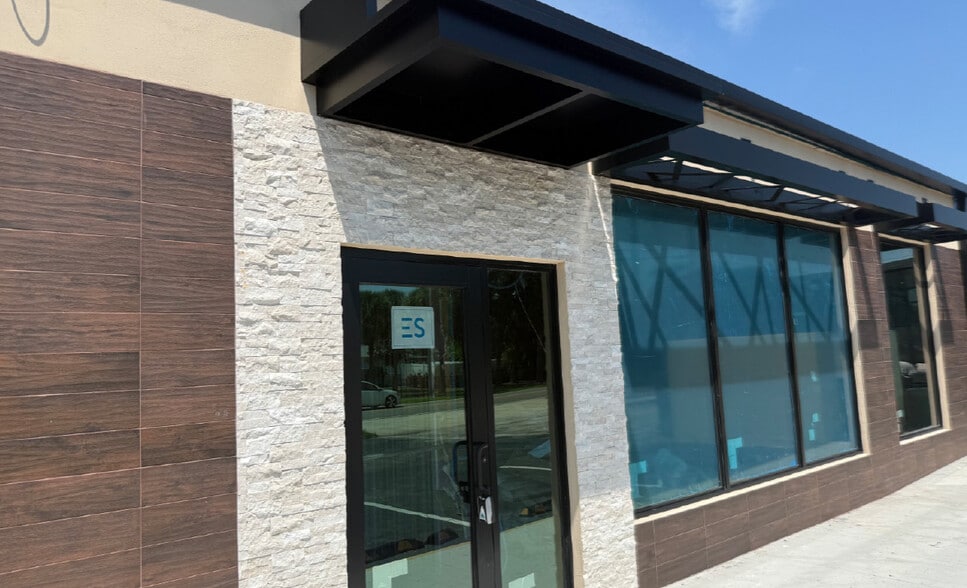8075-8085 N Atlantic Ave, Cape Canaveral, FL for lease - Building Photo - Image 2 of 6
