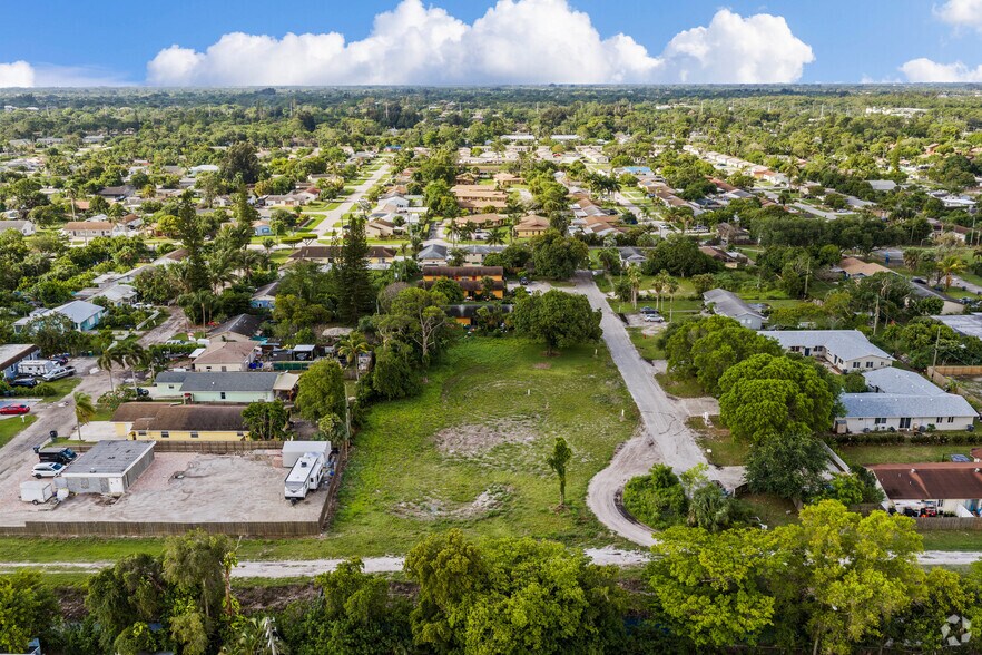 4160 42nd Avenue South, Lake Worth Beach, FL à vendre - Aérien - Image 3 de 22
