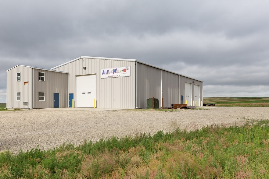 4821 148th Ave NW, Williston, ND for lease - Primary Photo - Image 1 of 9