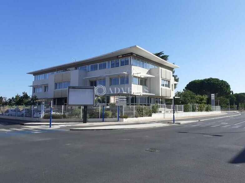 Bureau dans Montpellier à louer - Photo du bâtiment - Image 2 de 9