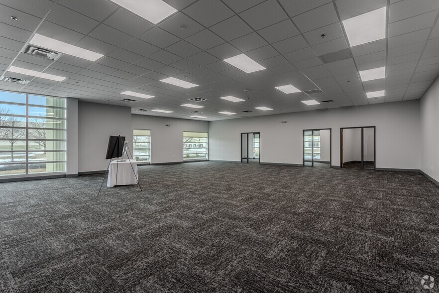 3400 Southpark Pl, Grove City, OH for lease - Interior Photo - Image 3 of 24