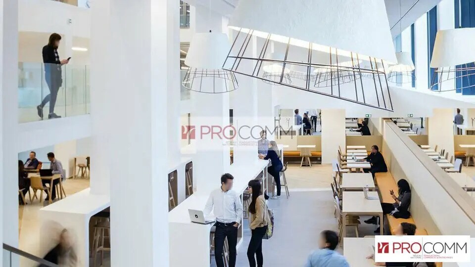 Office in Chartres for sale Building Photo- Image 1 of 7