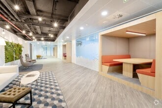 Paseo Castellana, 79, Madrid, Madrid for lease Interior Photo- Image 2 of 4